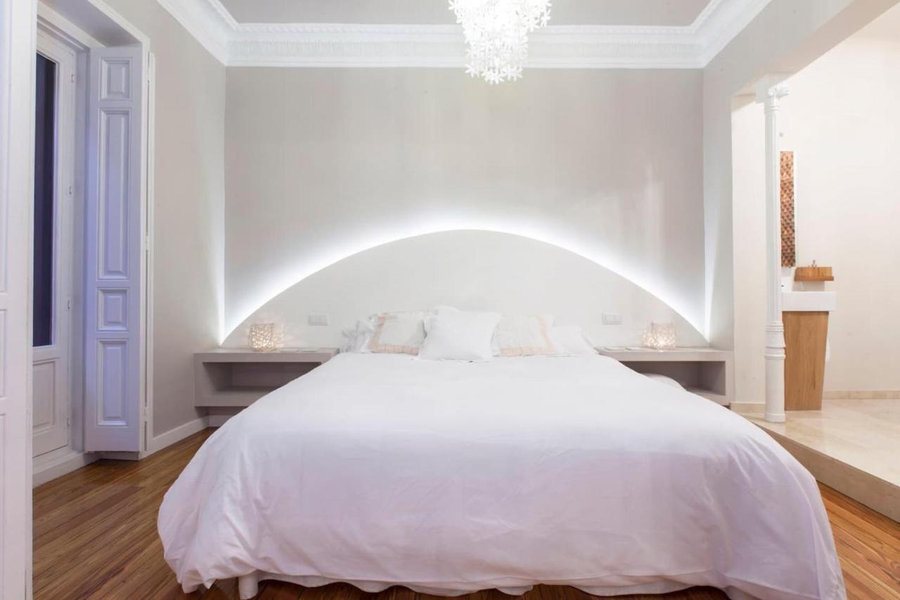 La Casa De La Luna Madrid Bagian luar foto